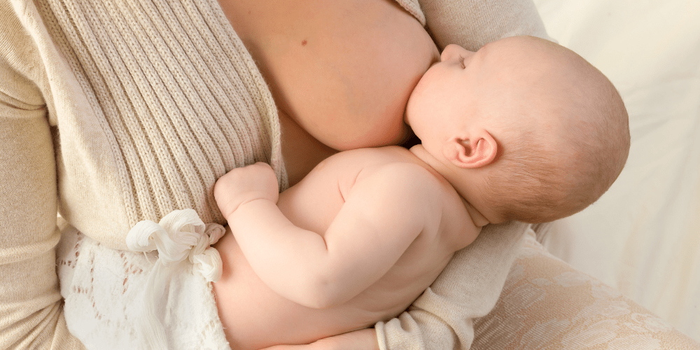 La tua guida post-parto: come recuperarti e nutrire il tuo bebè